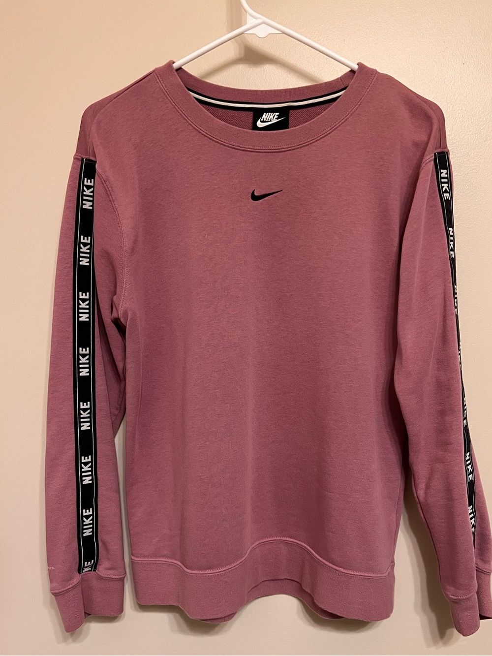Nike Women’s Crewneck Sweatshirt
